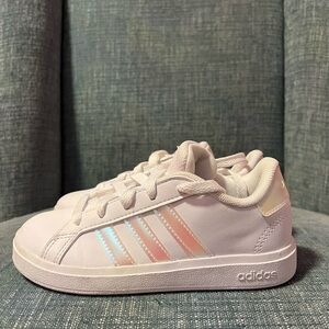 Kids Adidas White Pink Holographic Sneakers